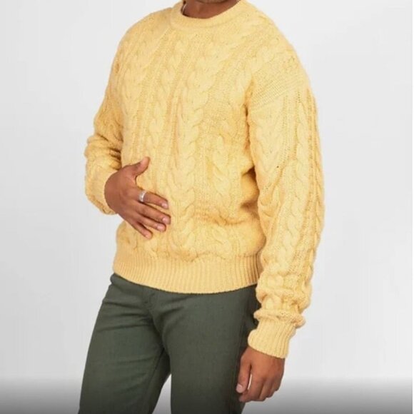 Vintage Abercrombie & Fitch Yellow Pullover 100% Wool Fisherman’s Sweater Large - Picture 1 of 7